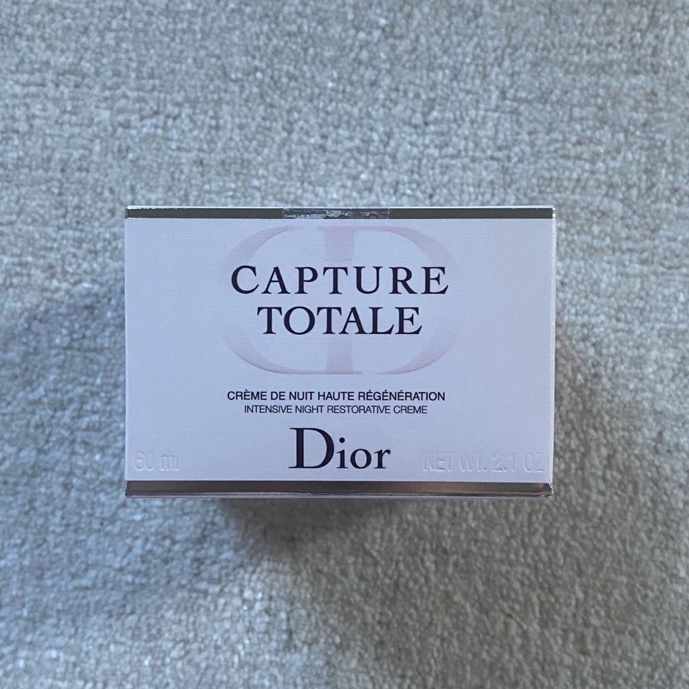 Dior Capture Totale Intensive Night Restorative Creme